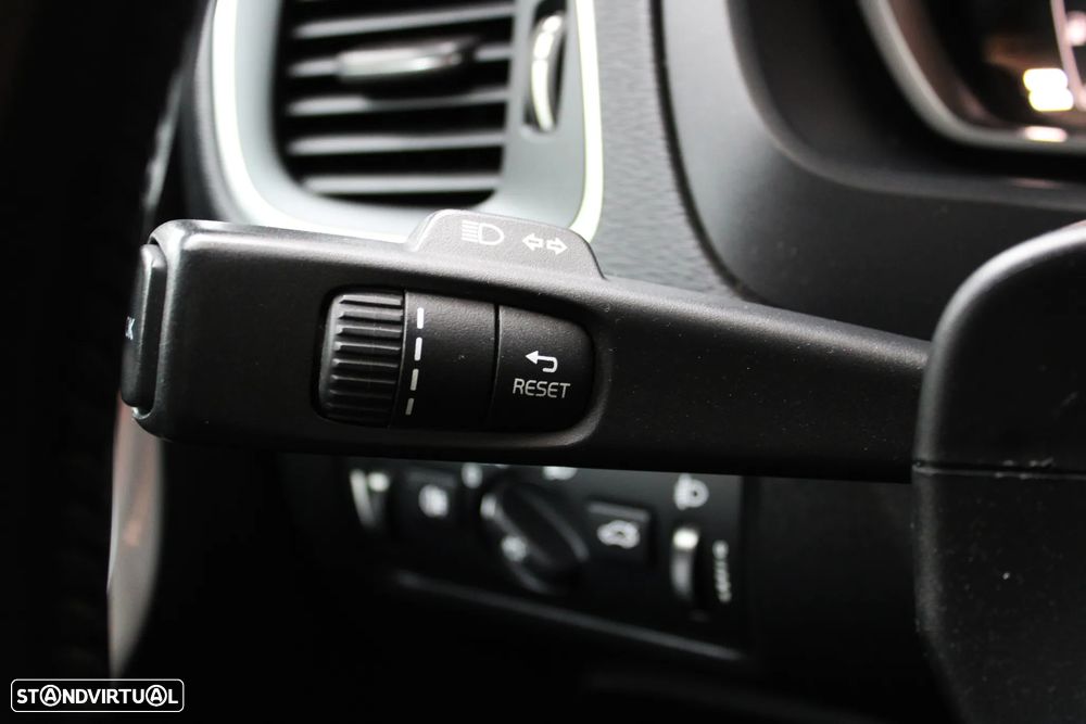 Volvo V40 D2 Powershift Ocean Race - 38