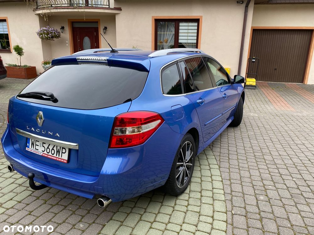 Renault Laguna 2014 photo 4