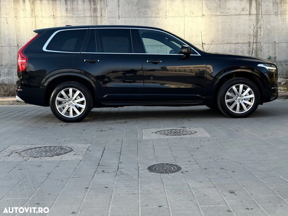 Volvo XC 90 D5 AWD Momentum - 2