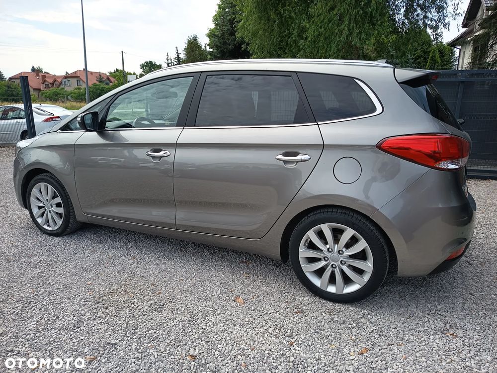 Kia Carens 1.6 GDI Attract - 5