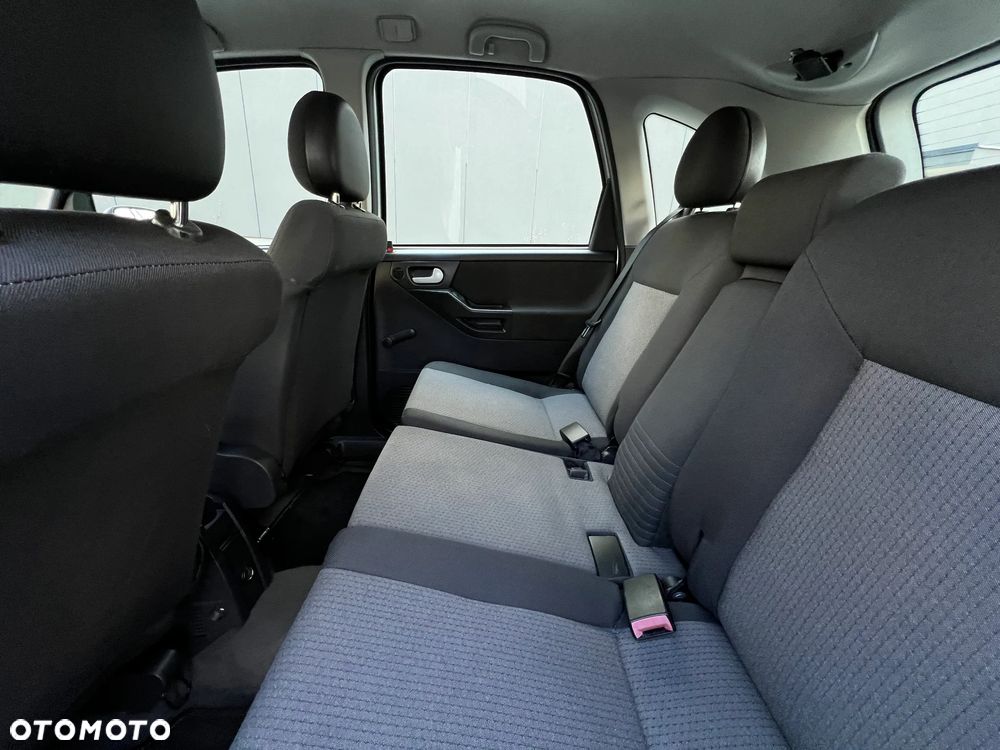 Opel Meriva - 16