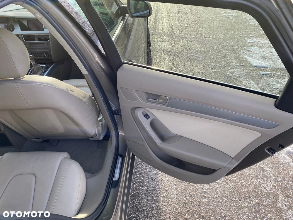 Audi A4 Avant 2.0 TDI DPF Ambition - 22