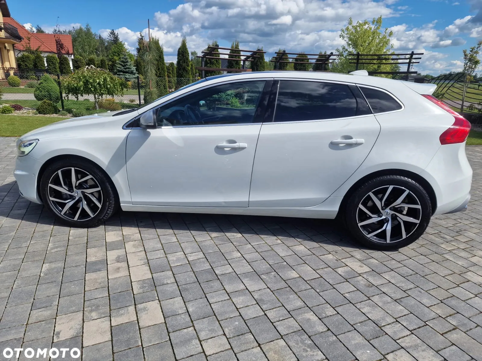 Volvo V40 D3 Geartronic RDesign - 7