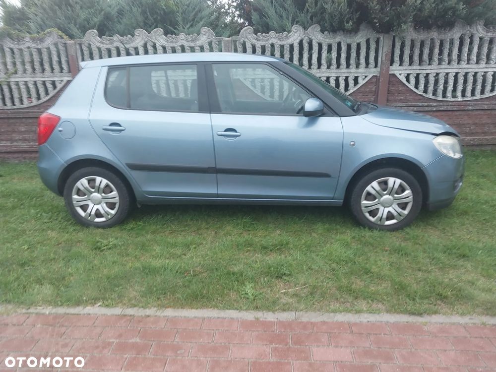 Skoda Fabia 1.2 HTP Active - 11