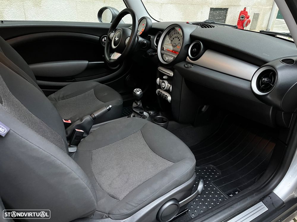 MINI 3 Portas One 1.4 - 5