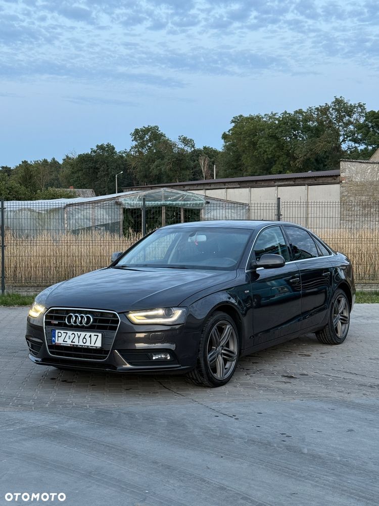 Audi A4 Limousine - 8