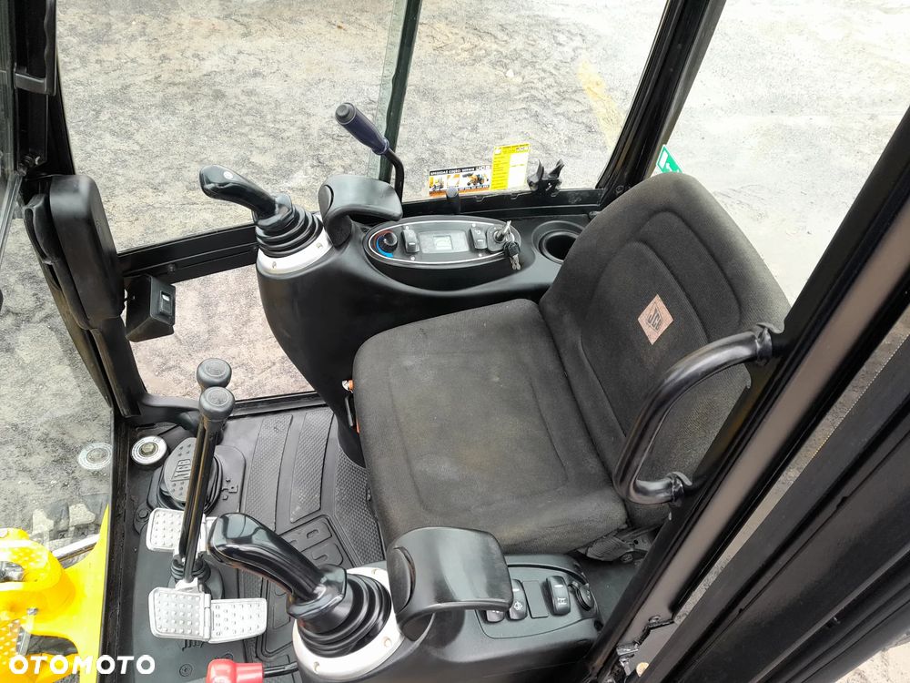 JCB 8018 - 20