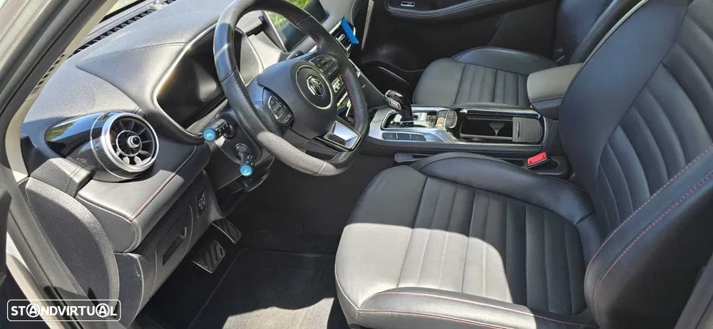 MG EHS 1.5 T-GDI Plug-in Hybrid Luxury - 10