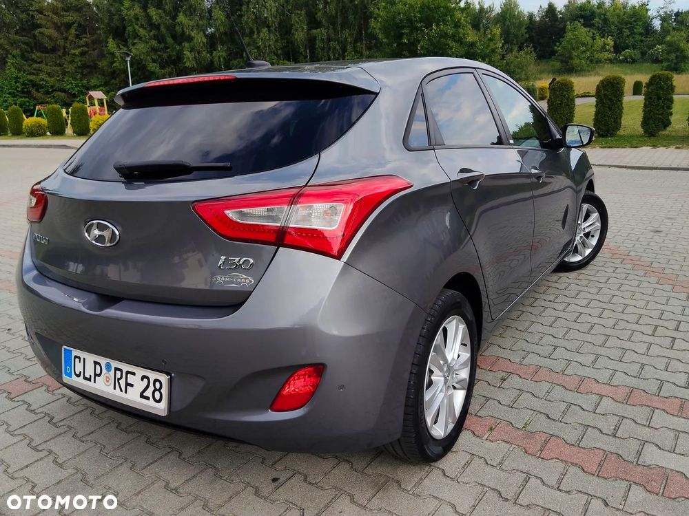 Hyundai i30 1.4 Fifa World Cup Edition - 12
