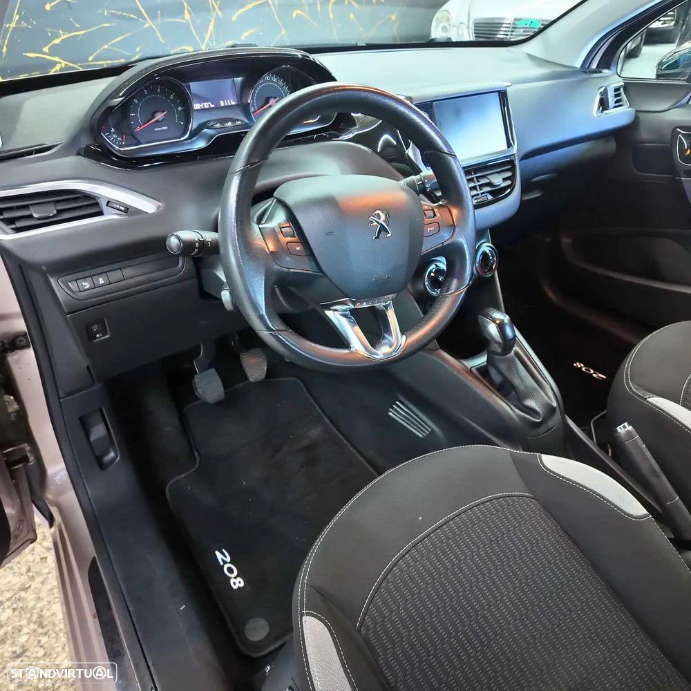 Peugeot 208 1.6 BlueHDi Style - 9
