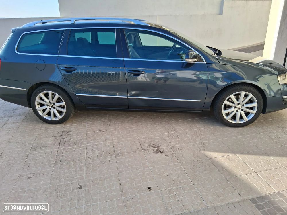 VW Passat Variant - 1