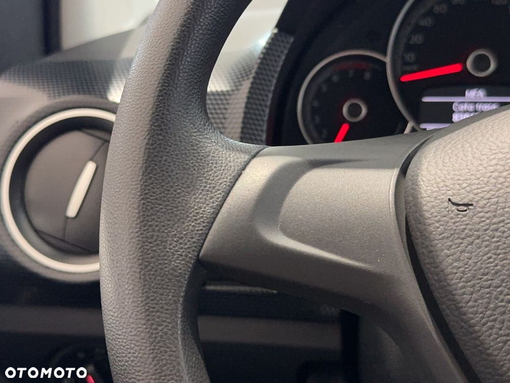 Volkswagen up! - 21
