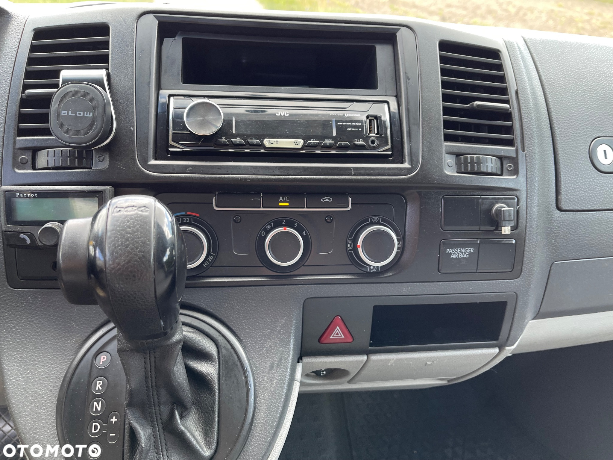 Volkswagen Transporter - 7
