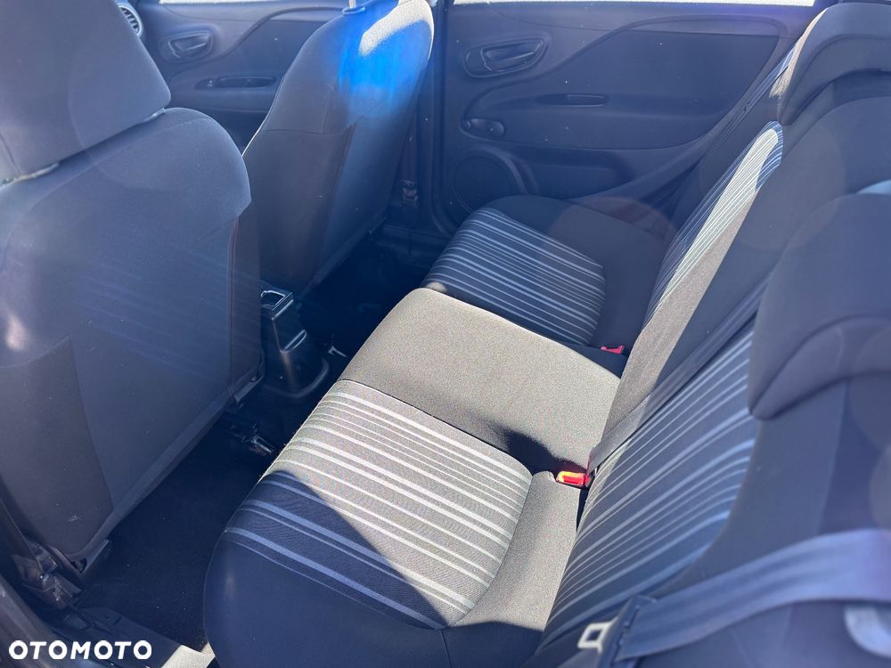 Fiat Punto Evo 1.2 8V Estiva - 10