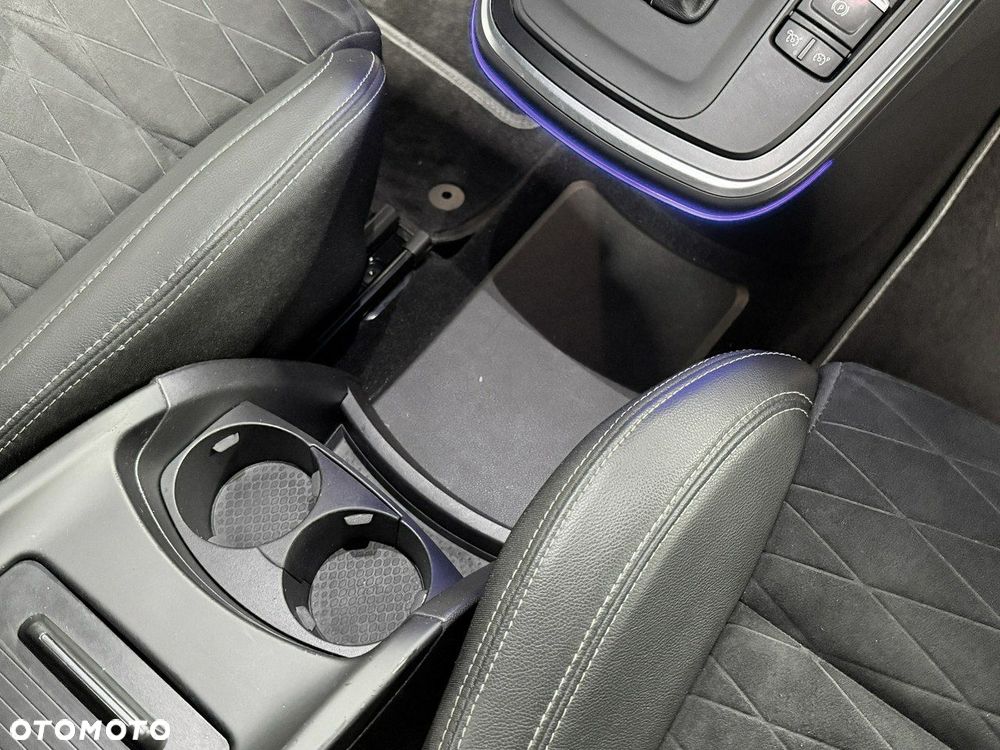 Renault Scenic - 25