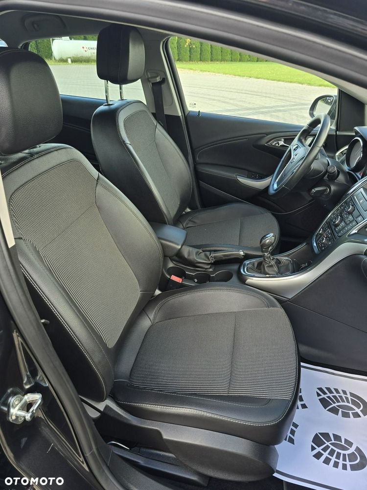 Opel Astra 2013