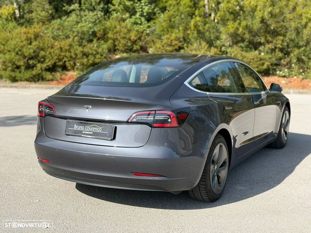 Tesla Model 3 Standard Range Plus RWD - 24