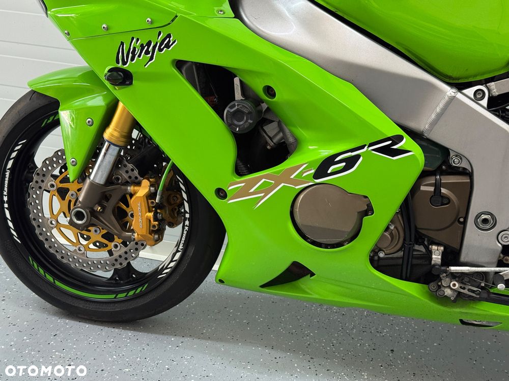 Kawasaki ZXR - 18