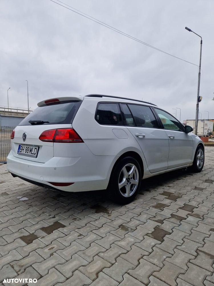 VOLKSWAGEN Golf 2013 — imagine 4