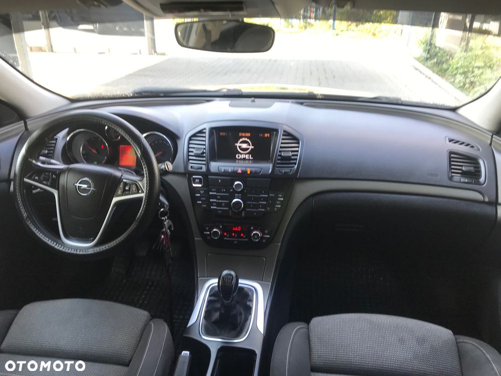 Opel Insignia - 20