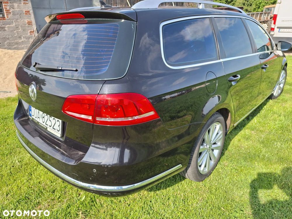 Volkswagen Passat 1.6 TDI BlueMotion Technology Comfortline - 8