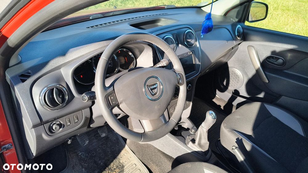 Dacia Sandero TCe 90 Laureate - 15