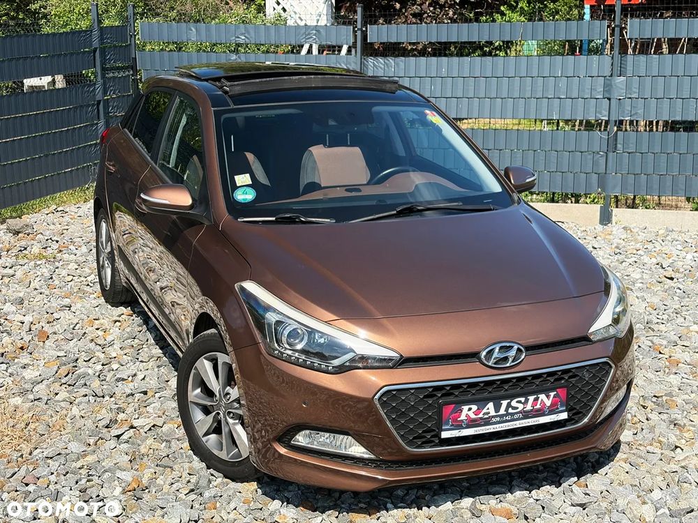 Hyundai i20 - 15
