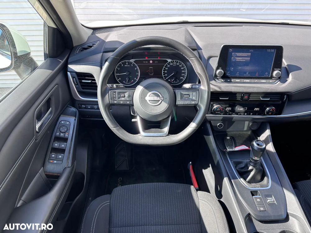 Nissan Qashqai 1.3 DIG-T N-TEC - 3