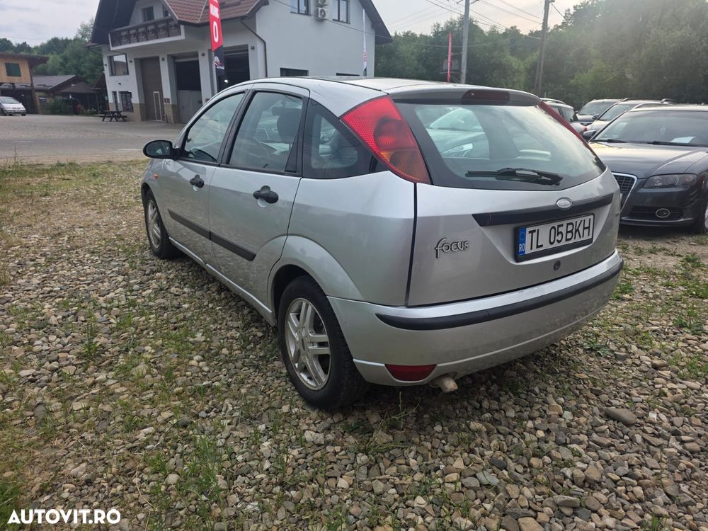 Ford Focus 1.8TDCi Ghia - 4
