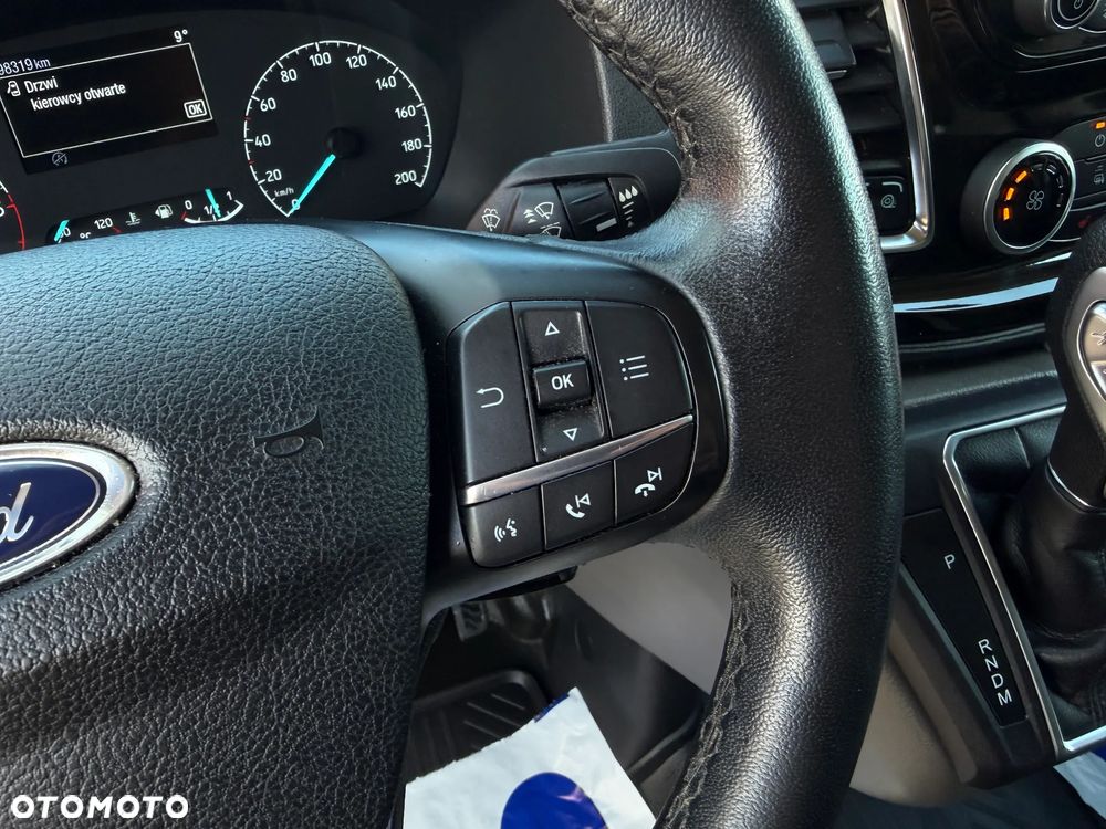 Ford TRANSIT CUSTOM - 23