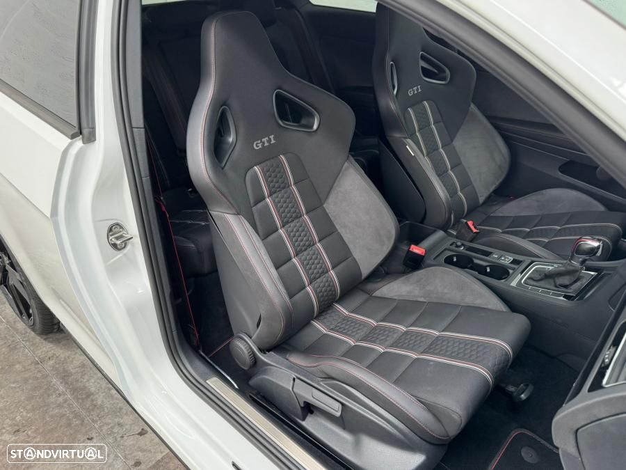 VW Golf GTI Clubsport DSG - 40