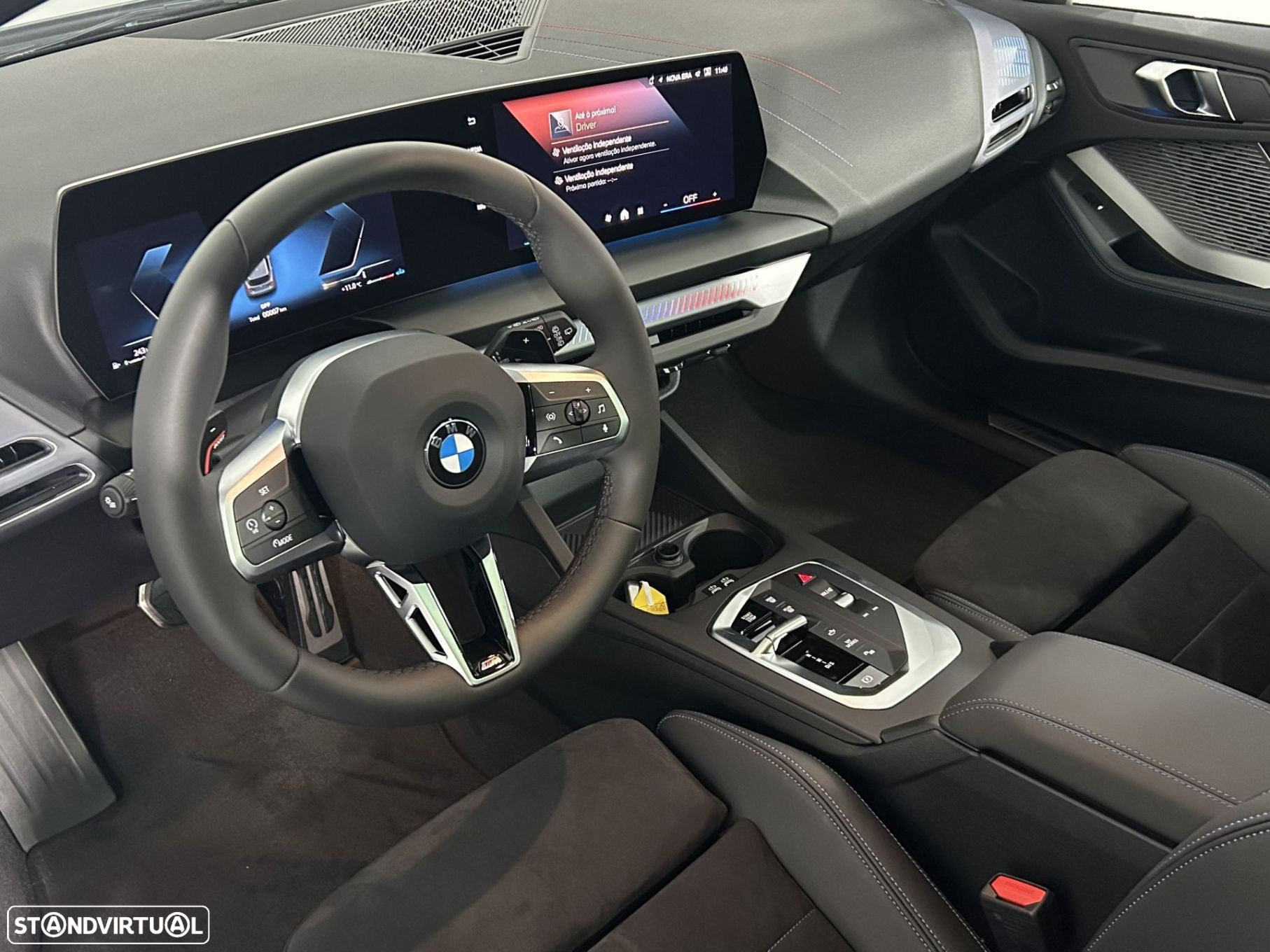 BMW 118 d Pack Desportivo M - 5
