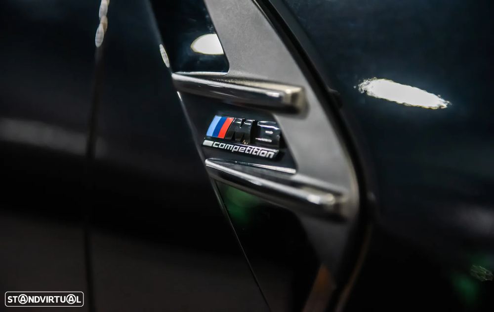 BMW M3 Competition M xDrive - 11