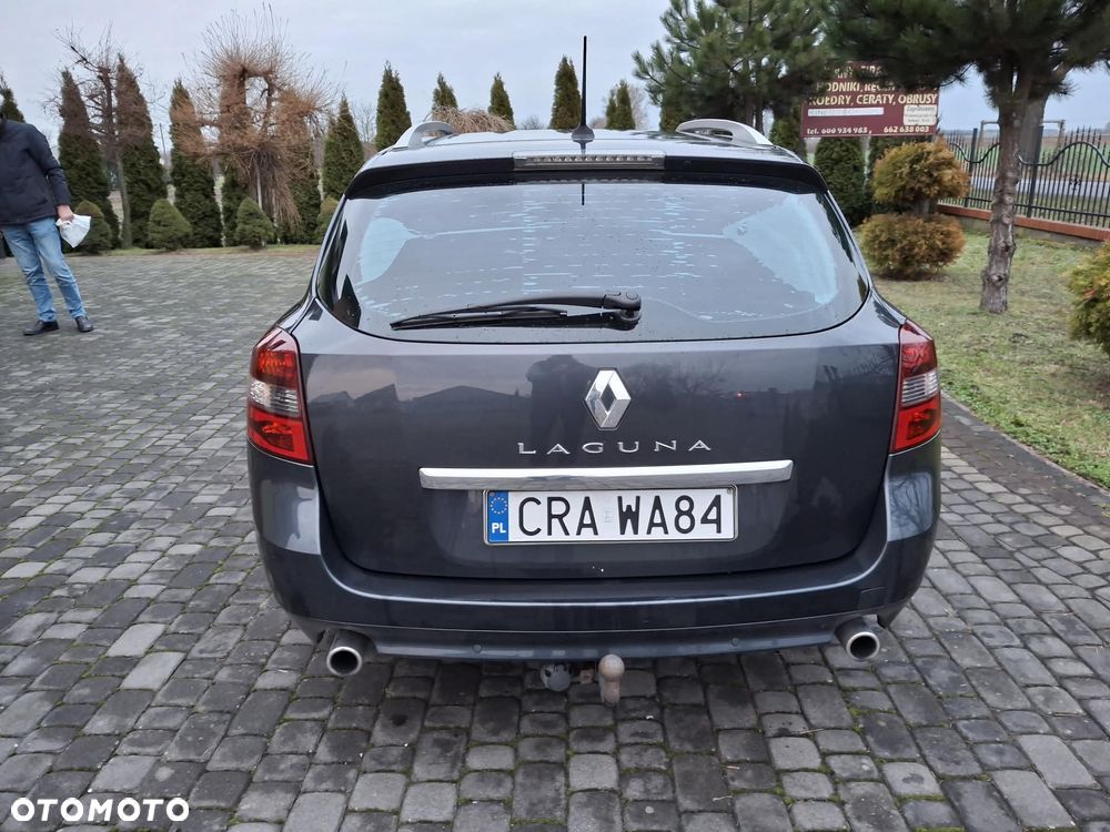 Renault Laguna dCi 150 FAP Bose - 8