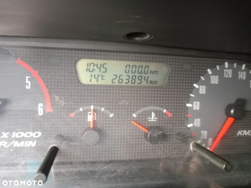 Nissan Terrano 3.0 Di Luxury - 7