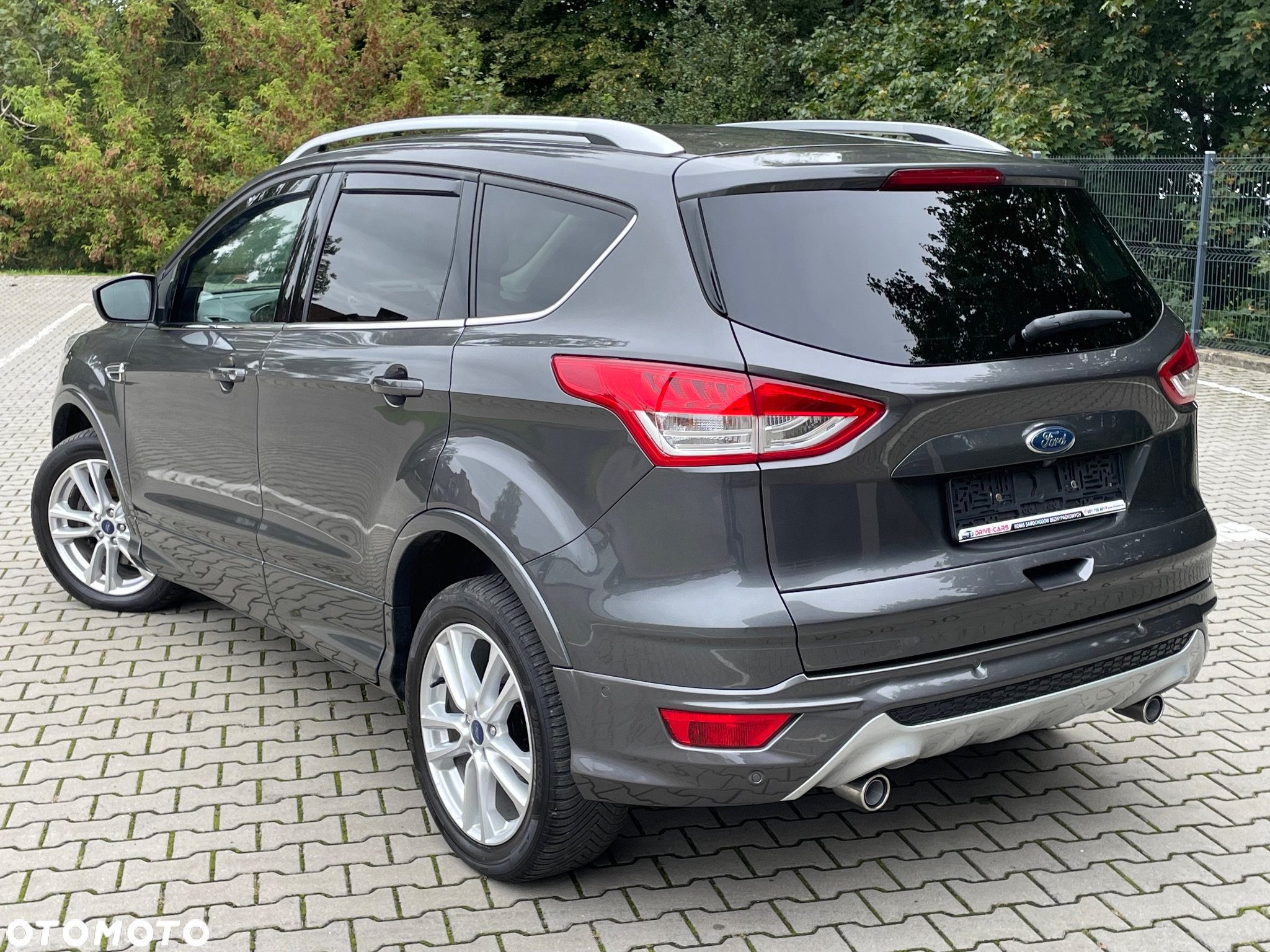 Ford Kuga 2.0 TDCi 4x4 Individual - 6