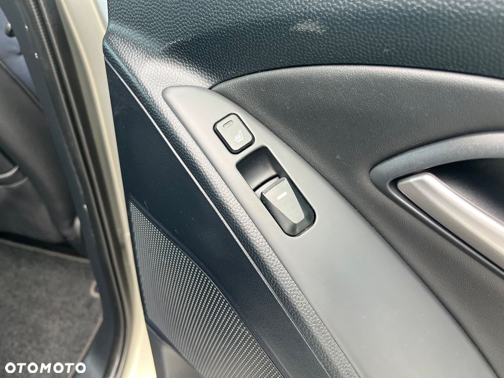 Hyundai ix35 2.0 CRDi Premium 2WD - 13