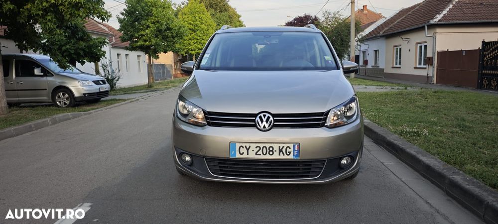 Volkswagen Touran - 2