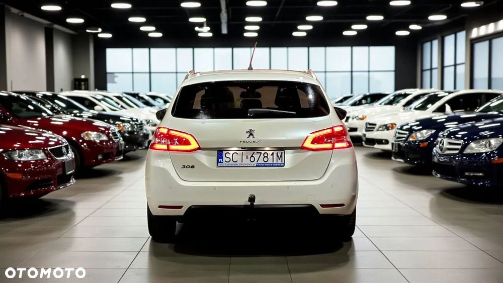 Peugeot 308 SW BlueHDi 130 Stop & Start Active Business-Paket - 4