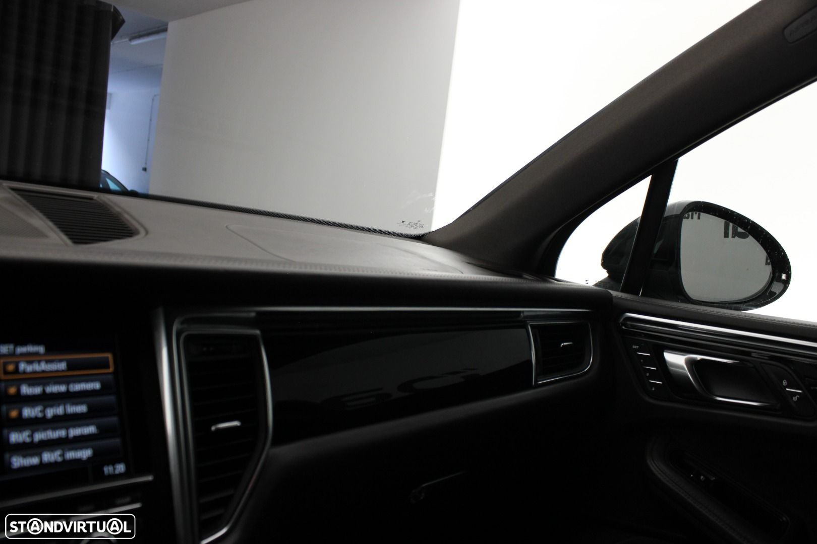 Porsche Macan S - 23