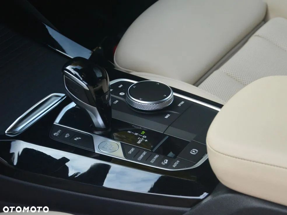 BMW X3 xDrive20i M Sport - 7