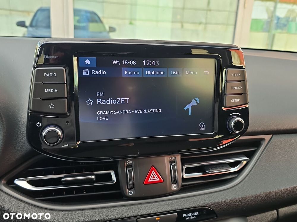 Hyundai i30 1.5 T-GDI 48V Smart - 22