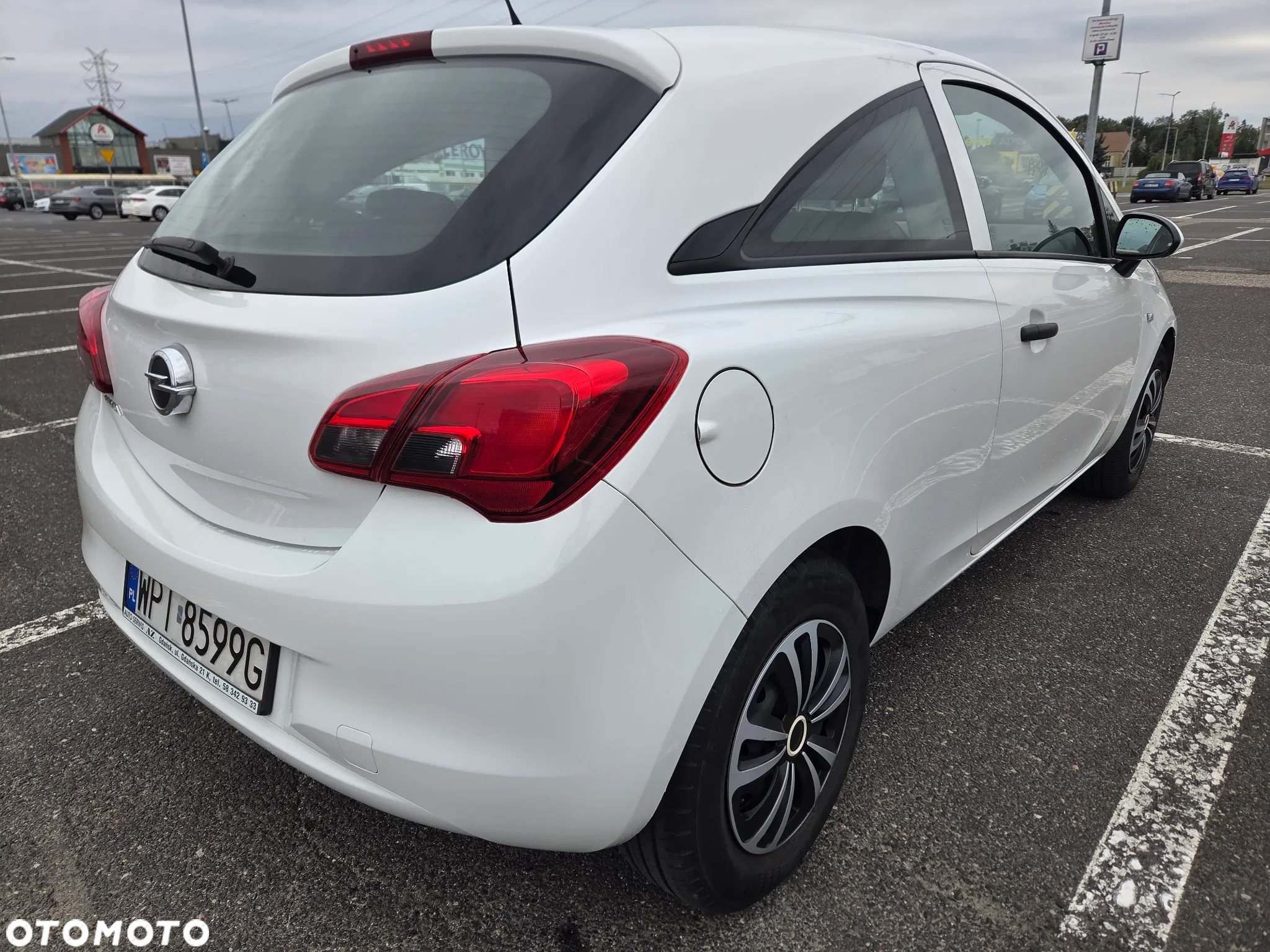 Opel Corsa 1.4 Essentia - 9