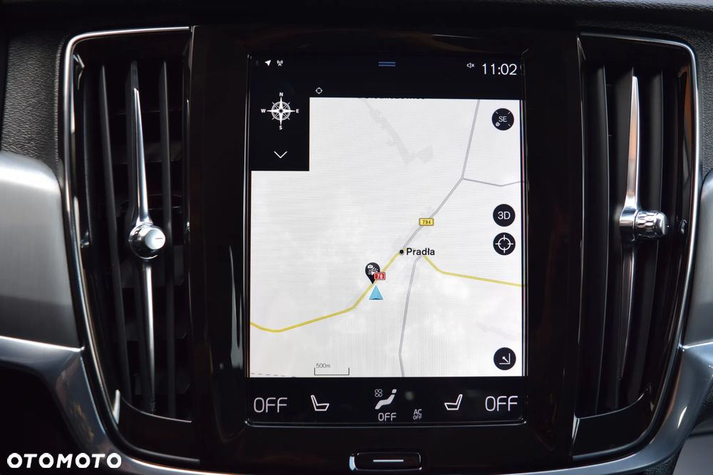 Volvo V90 D3 Momentum Pro - 31