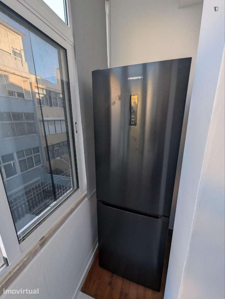 Quarto - localizado em Entrecampos Lisbon - Grande imagem: 3/5