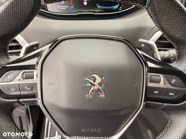 Peugeot 3008 - 25