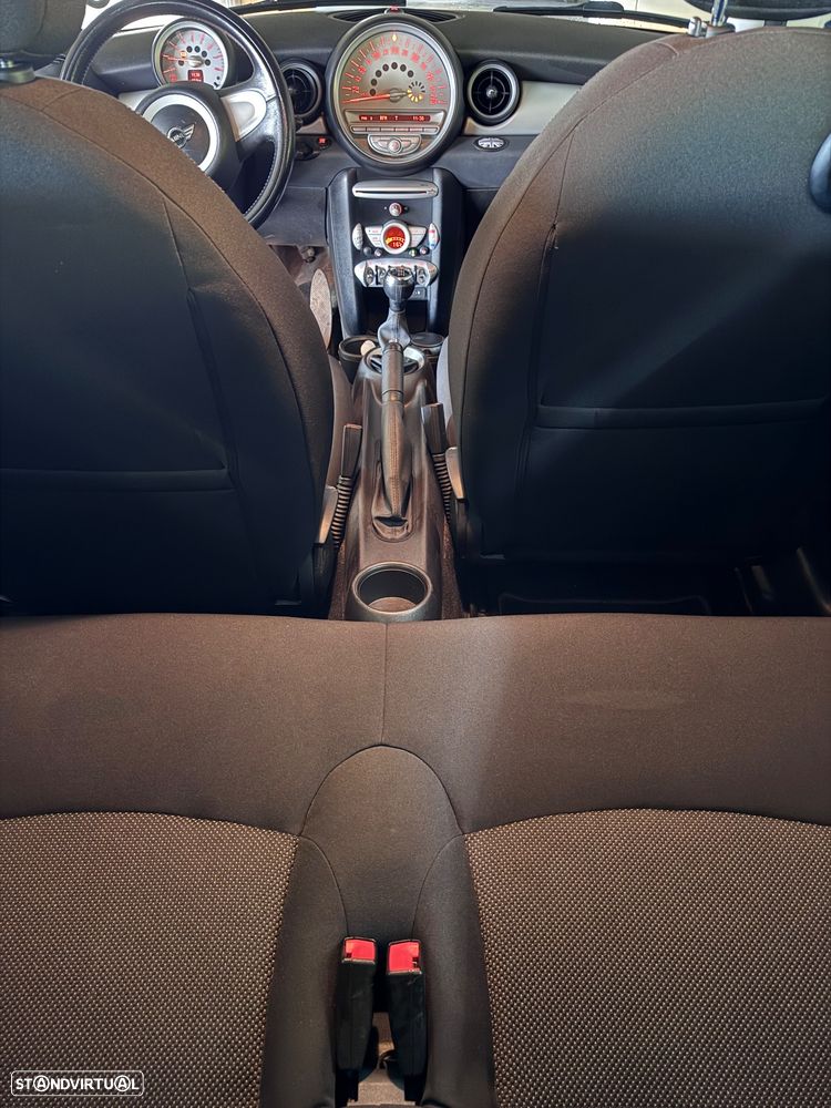 MINI 3 Portas One 1.6 - 29