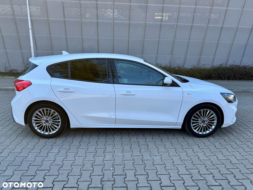 Ford Focus 1.5 EcoBoost STart-Stopp-System ST-LINE - 4