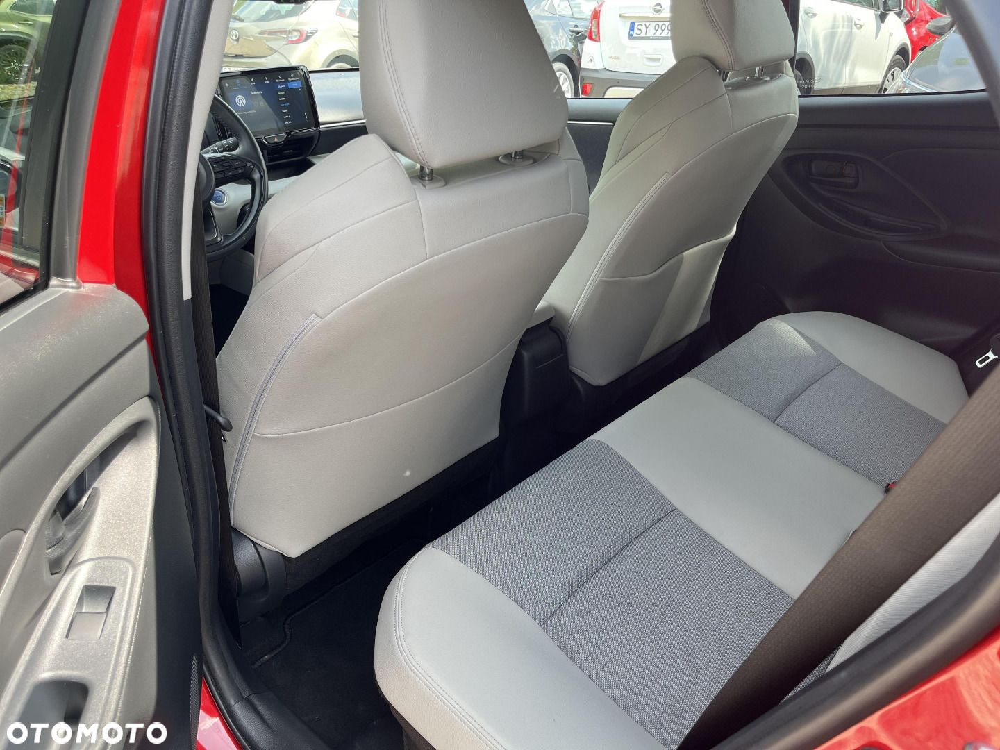 Toyota Yaris Hybrid 1.5 Executive - 23