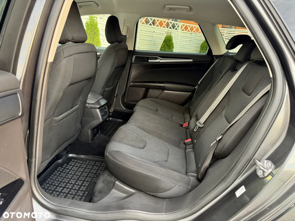 Ford Mondeo 2.0 TDCi STart-Stopp PowerShift-Aut Titanium - 18
